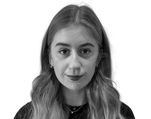 Isobel <br /> Roberts